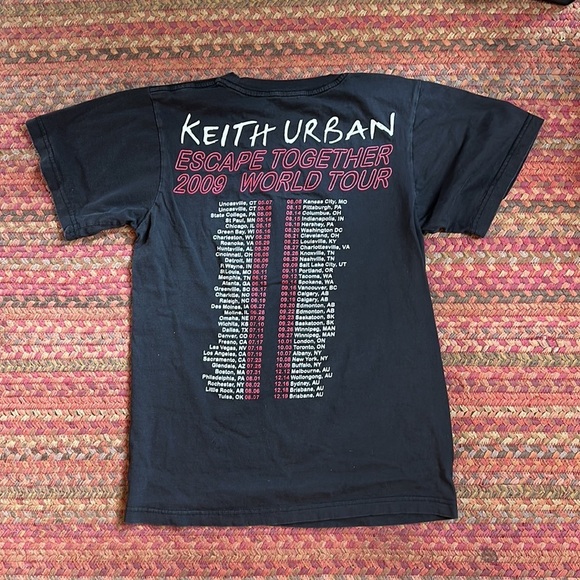 KEITH URBAN 2009 TOUR CONTROL LOS ANGELES GRAPHIC TEE - Picture 3 of 3